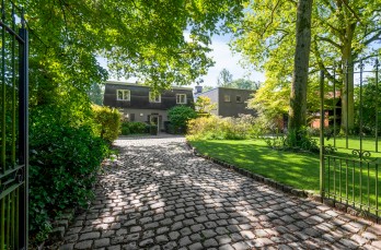 villa-in-schilde