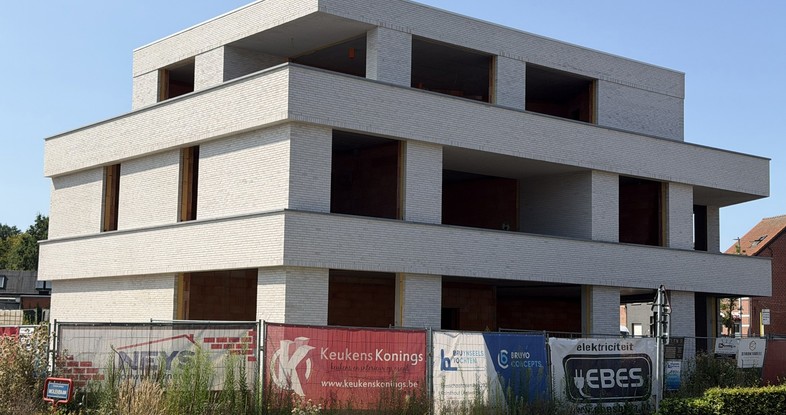 Commercieel gelijkvloers te huur in Kalmthout